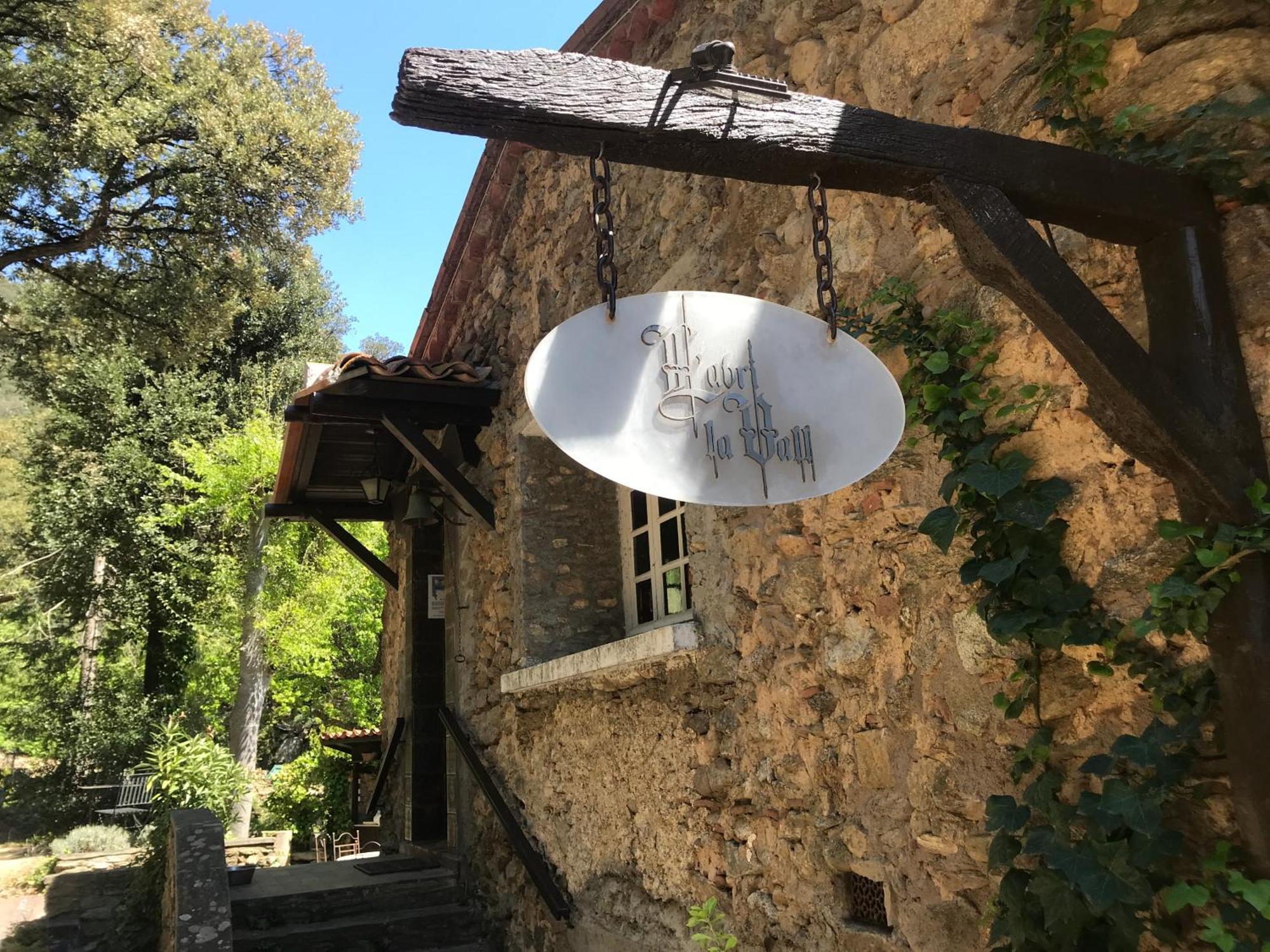 L'Abri La Vall Sorède エクステリア 写真